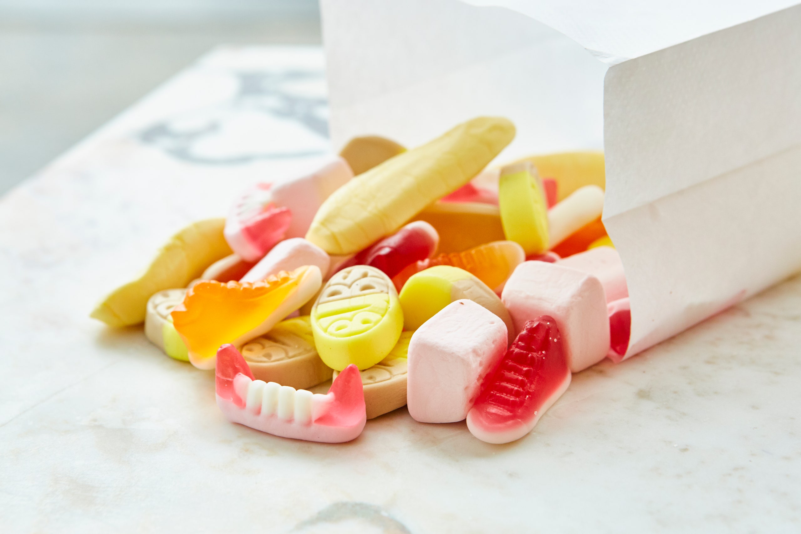 Front Page -SUNSHINE CONFECTIONERY Shop 4572