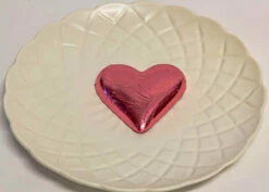 Hearts - Milk Chocolate 30g Hearts In Pink Foil Tub Of 30 -SUNSHINE CONFECTIONERY Shop Hearts 2030g 20Pink 201 7359d332 bf24 48f5 9879 a11745271bc7