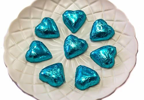 Hearts - Milk Chocolate Hearts In Aqua Blue Foil 1kg 4 Hearts - Milk Chocolate Hearts In Aqua Blue Foil 1kg - Image 2