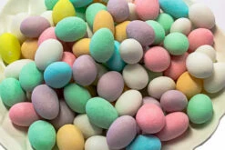 Sugared Almonds - 350g Mixed Colours -SUNSHINE CONFECTIONERY Shop Sugared 20Almonds 20Mixed 2011